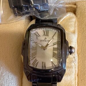 Invicta Black ceramic  Watch,white mother of pearl face dial,. very cool look!